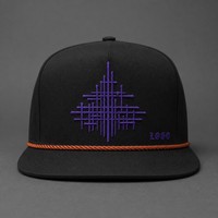 Casquette de baseball personnalisée avec broderie Old English, 5 panneaux, visière incurvée, style Dad Hat, streetwear urbain West Coast, vente en gros, faible MOQ