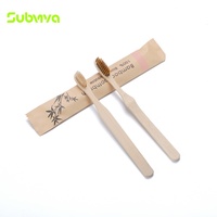 Brosse à dents d'hôtel à poils doux de qualité supérieure, manche en bambou naturel, emballage écologique en kraft, brosse à dents jetable pour les clients des complexes hôteliers