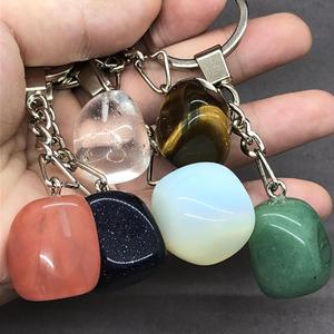 Wholesale Heart Stone Keychain Natural Stone Key Chains Crystal Home Car Bag Charm Pendant Decoration Accessory Amethyst Keyring