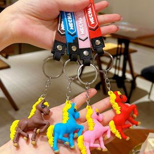 Porte-<span class=keywords><strong>clés</strong></span> photo numérique mignon en forme <span class=keywords><strong>de</strong></span> poney, Année du Cheval 2026, pendentif 3D en PVC, cadeau pour couple, nouvel an, arrivée du cheval, succès - Product Image 4