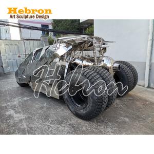 Escultura de Metal Abstracta para Exteriores, Acero Inoxidable con Acabado Espejo, Personalizada, Escultura de Auto Accidentado de Acero Inoxidable, Auto de <span class=keywords><strong>Batman</strong></span> - Product Image 5