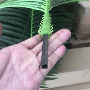 Foglia di palma rustica artificiale per uso interno 1.6m 1.4m di lunghezza piccolo fiore di plastica Design in plastica fiore - Product Image 4