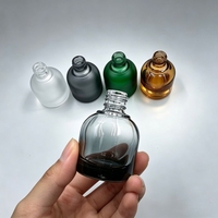 Bouteille vide suspendue de 10 ml pour désodorisant de voiture coloré, diffuseur de parfum pour voiture, flacon en verre pour aromathérapie et pendentif parfumé
