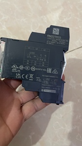 Relais de contrôle de tension triphasé RM22TR33 RM22 380-480V AC Harmony - Product Image 5