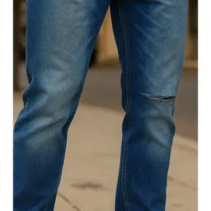 Jeans de Pierna Recta para Hombre Adrenaline, Cintura Media, Estilo Desgastado, 5 Bolsillos - Product Image 5