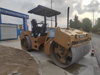 Compacteur d'asphalte vibrant à double tambour CAT CB564B d'occasion, rouleau lourd de chantier