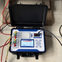 Testeur de rapport de transfert de transformateur triphasé AC100-240V avec 100 données de test et fonction de menu en chinois