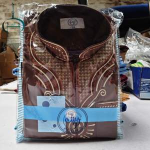Thobe pour homme à manches longues, tissu en coton de qualité supérieure, broderie personnalisée, commande en gros bienvenue, réduction, bonne qualité - Product Image 6