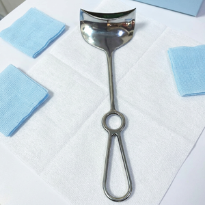 Écarteur chirurgical Doyen réutilisable, taille moyenne, en acier inoxydable, outil hospitalier - Product Image 1