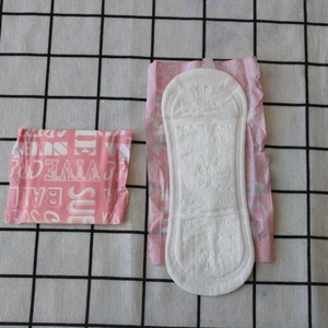 Muestra Gratuita de Toallas Sanitarias Desechables de Algodón con Chip de Anión, Transpirables, Sin Alas, Súper Absorbentes, de China - Product Image 1