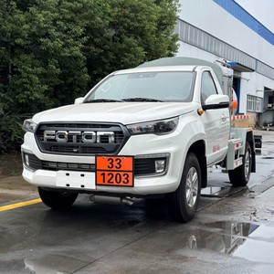 Camion-citerne FOTON Pickup 4x2 2000L pour le transport de carburant, camion mobile de ravitaillement en huile et diesel avec distributeur à vendre - Product Image 2