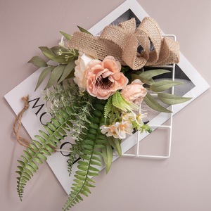 CallaFloral ผนังดอกไม้ประดิษฐ์แบบแขวน พร้อมดอกคามีเลียและใบไม้สีเขียว สำหรับตกแต่งบ้าน CF01149 - Product Image 1