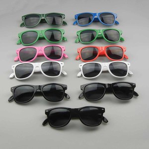 ที่เปิดขวดแว่นกันแดดกรอบ PC คุณภาพสูงสำหรับทุกเพศ2024สีขาวเหลืองม่วงชมพูฟ้าแดงตามสั่ง - Product Image 5