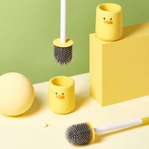 1 Juego de cepillos de limpieza para inodoro con diseño de pato amarillo pequeño, cepillo de silicona creativo para montar en la pared, herramientas de limpieza - Product Image 2
