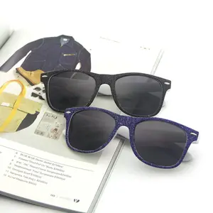 Personalizza logo occhiali da sole firmati unici montatura bianca occhiali da sole polarizzati uomo donna - Product Image 1