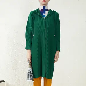 2022 Japan Miyake New Design Pleated Hooded Long Coat Korean Women's Fashion Trench Coat