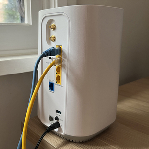 Arcadyan Telstra 5G Home <span class=keywords><strong>Modem</strong></span> X55 AW1000 <span class=keywords><strong>WiFi</strong></span> 6 AX3600 Gigabit Ethernet Port 5G CPE Easy <span class=keywords><strong>Mesh</strong></span> <span class=keywords><strong>WiFi</strong></span> <span class=keywords><strong>Router</strong></span> Soporte OpenWrt - Product Image 4