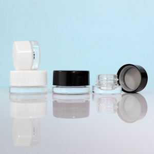 ขวดแก้วใส่สารเข้มข้นทรงสี่เหลี่ยม/ทรงกลม ขนาด 3 มล. 5 มล. 7 มล. 9 มล. ป้องกันเด็กเปิดได้ สีดำ/ขาว ป้องกันรังสียูวี พร้อมโลโก้สั่งทำได้ - Product Image 3