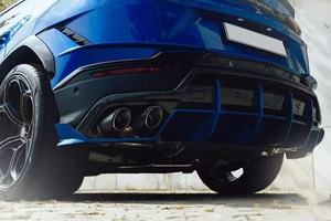 Kit carrosserie en fibre de carbone <span class=keywords><strong>s</strong></span>èche pour Lamborghini <span class=keywords><strong>Urus</strong></span> <span class=keywords><strong>S</strong></span>, comprenant un diffuseur avant, un spoiler et un capot de style <span class=keywords><strong>Urus</strong></span> <span class=keywords><strong>S</strong></span>. - Product Image 3