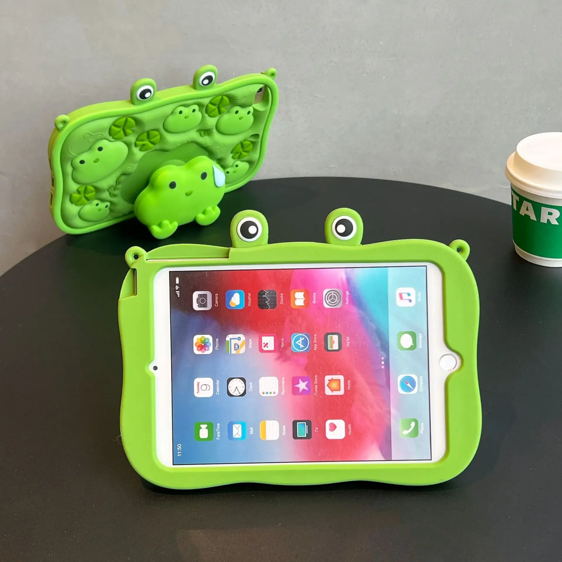 Nouveau dessin animé mignon enfants Silicone grenouille tablette étui couverture béquille tablette étui pour iPad 7/8/9th 10.2 pouces/air 4/ipad 10.5