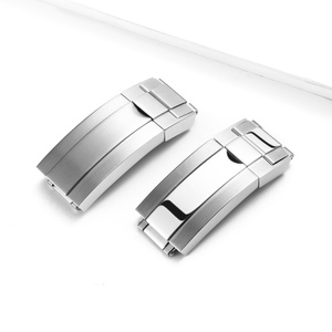 Hebilla de Reloj Ajustable de Lujo de 16 mm, Compatible con <span class=keywords><strong>Rolx</strong></span>, Plateada Cepillada, para Relojes de Acero Inoxidable con Cierre Desplegable - Product Image 3