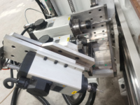 Machine à mortaiser et à percer les charnières pour portes en bois CNC Foshan, centre pour meubles, armoires et placards