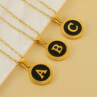 Collar con Colgante de Letra Inglesa A~Z, Diseño de Concha Redonda Esmaltada, Chapado en Oro de 18K, Acero Inoxidable, para Mujer
