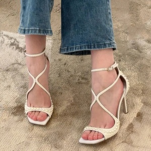 Sandales à talons hauts pour femme, bout carré ouvert, avec perles et brides croisées, style mariage, talon aiguille, design de marque, été - Product Image 3