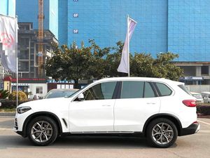 BMW X5 3.0T Turbo SUV 2020, Automático, Volante a la Izquierda, Vehículo Usado para Exportación, Asientos de Cuero, Interior Oscuro, Portaequipajes Metálico - Product Image 2
