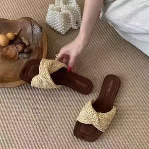 Tongs antidérapantes respirantes en tricot, confortables pour les plages sablonneuses et les loisirs en bord de mer, à semelle plate et bout carré - Product Image 3