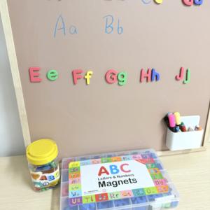 <span class=keywords><strong>Tableau</strong></span> magnétique avec <span class=keywords><strong>feutre</strong></span> UNI personnalisé pour le jeu à la <span class=keywords><strong>craie</strong></span> <span class=keywords><strong>et</strong></span> le <span class=keywords><strong>tableau</strong></span> effaçable à sec |   Conception multifonctionnelle <span class=keywords><strong>et</strong></span> durable pour la maison <span class=keywords><strong>et</strong></span> la salle de classe - Product Image 5