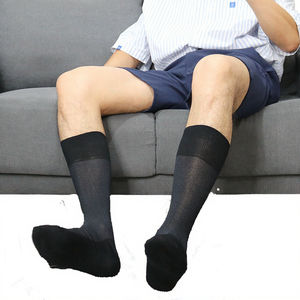 Chaussettes de cheville standard pour hommes, maille respirante, antibactériennes, été, décontractées, élasthanne/coton, soie glacée, motif géométrique, logo sur le corps - Product Image 3