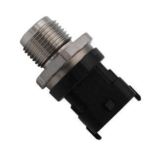 Common Rail High Pressure Fuel Sensor 0281006228 <b>Thread</b> Mount For Nissan Atleon Nt500 - Product Image 3