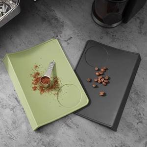 Tapis <span class=keywords><strong>de</strong></span> <span class=keywords><strong>café</strong></span> espresso moderne 51/54/58mm écologique outils barista carrés avec porte-filtres en silicone - Product Image 4