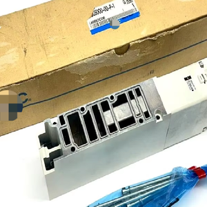 Nuovo Originale Economico ARBQ5000-00-<span class=keywords><strong>P</strong></span>-1 Prodotti per Automazione Controllore PLC Logico Programmabile - Product Image 1