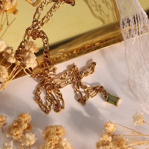 <span class=keywords><strong>Chris</strong></span> april 316L Acier inoxydable olivine cz émeraude pendentif figaro chaîne colliers - Product Image 4