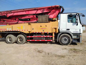 Camion pompe à béton de 49 m de long à vendre, modèle 490C-8S avec châssis Benz, année 2017 - Product Image 4