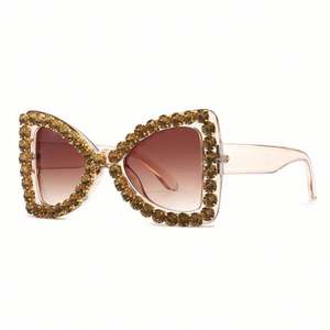 Lunettes de soleil papillon surdimensionnées œil de chat vintage de luxe roses avec strass et diamants pour femme – Collection 2022 - Product Image 6