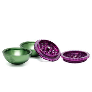 Moulin à herbes et à <span class=keywords><strong>tabac</strong></span> personnalisé avec logo, 2,5 pouces (63 mm), 4 couches, en aluminium, design carré à billes, moulin à épices multicolore - Product Image 5