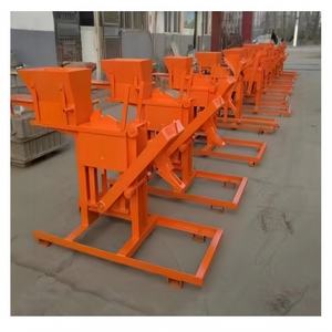 Máquina de fabricación de ladrillos para enclavamiento usando tierra de tierra Ladrillos de suelo y cemento para plantas de fabricación sin quemarse - Product Image 6