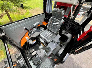 Mini-excavatrice hydraulique AGT NTB45U nouvellement améliorée, grande benne, 25 chevaux, conception pivotante, livraison gratuite à domicile - Product Image 3