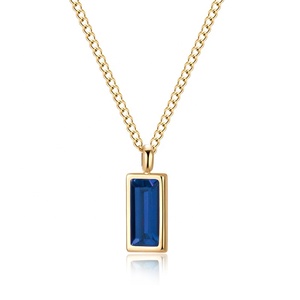 Collana in oro a forma di rettangolo di moda gioielli acclament Emerald Cut May Birthstone collana placcata in oro gioielli - Product Image 1
