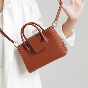 Anillos en D Artibetter, grilletes de tornillo en forma de herradura y U, accesorios DIY para manualidades de cuero, bolsos, llaveros y correas, color dorado - Product Image 5