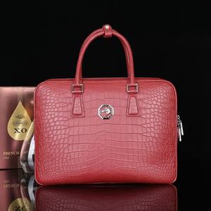 กระเป๋าเอกสารหนังจระเข้แท้ใหม่ นุ่มสบาย สำหรับผู้ชาย กระเป๋าสะพายไหล่สุดหรู ทนทาน จุของได้เยอะ - Product Image 1