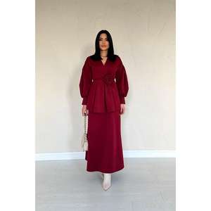 Elegante Conjunto de Traje para Mujer Color Borgoña, Satinado, Manga Larga, Dos Piezas, Ropa Formal, 100% Poliéster Ecológico - Product Image 6