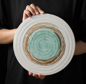 Plato de Cerámica Rústico con Patrón en Espiral, Plato Redondo para Servir Platos Principales, Postres, para el Hogar, Restaurantes, Catering, Fiestas y Uso Diario - Product Image 4