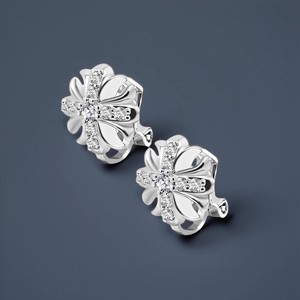 Clip-On <b>Earrings</b> Flower Shape Full Diamond Cross Iris Design Party Fashion Zinc Alloy Prong Setting - Product Image 2
