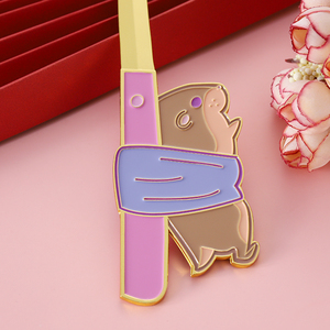 Cuchillo Abrebotellas con mango de aleación de oro y plata, accesorio de viaje personalizado, regalo de recuerdo - Product Image 4