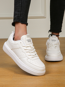 Zapatos informales para exteriores para mujer, zapatillas blancas para mujer, zapatos deportivos para primavera y otoño, zapatos de skate a la moda, cómodos zapatos de cuero - Product Image 6