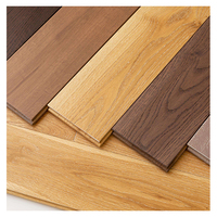 Parquet en bois d'ingénierie à motif chevrons, placage chêne, structure multicouche, solution décorative de luxe pour intérieur